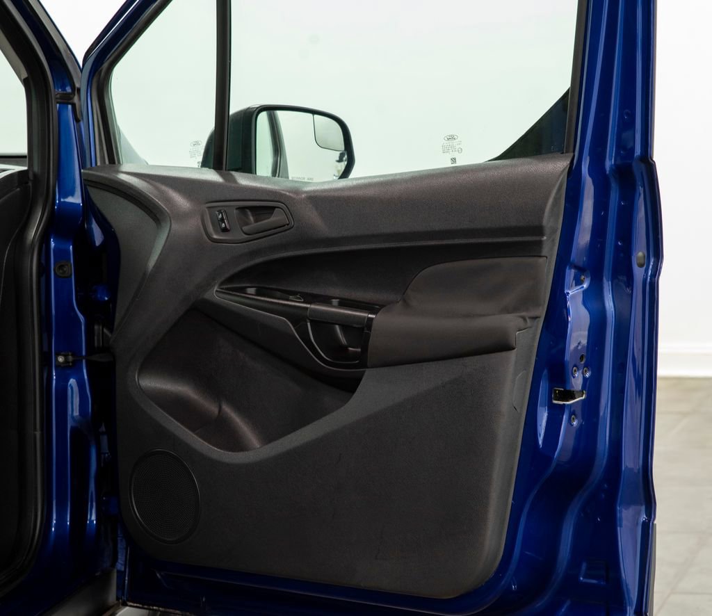 Used 2017 Ford Transit Connect XL image 13