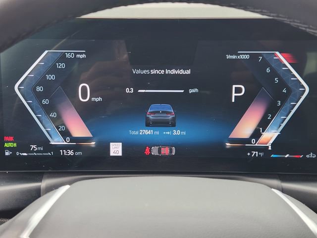 Used 2024 BMW 330i Sedan w/ Convenience Package image 11