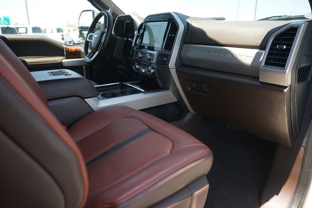 Used 2022 Ford F250 King Ranch w/ King Ranch Ultimate Package AWD/4WD image 18