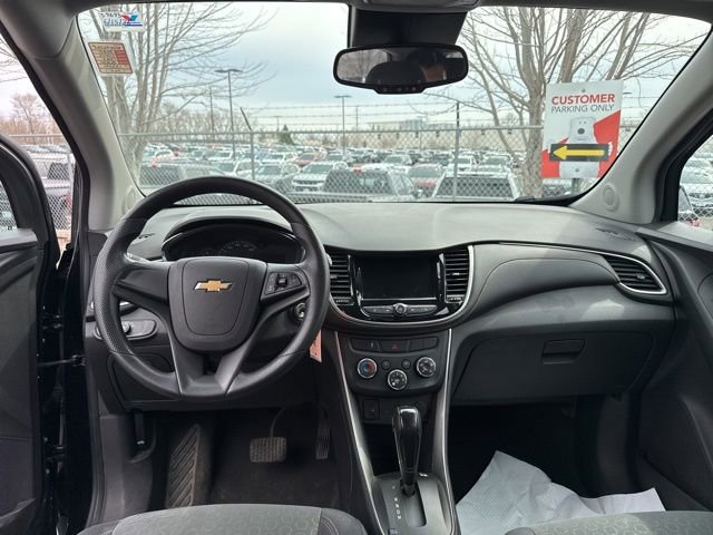 Used 2020 Chevrolet Trax LS image 7