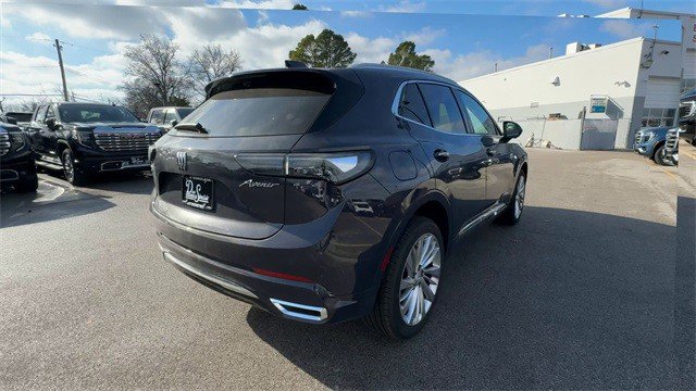 New 2026 Buick Envision Avenir image 8