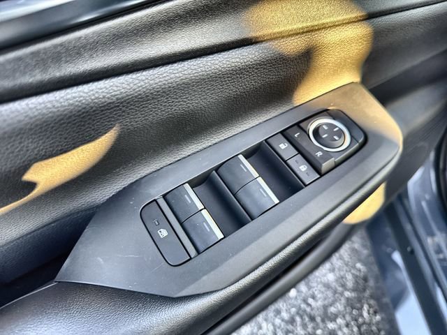 New 2026 Toyota Prius Plug-In Hybrid image 23