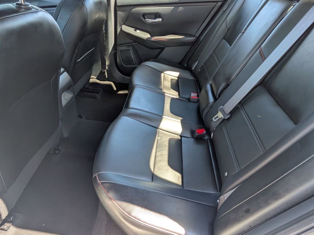 Used 2024 Nissan Sentra SR w/ SR Premium Package FWD image 20