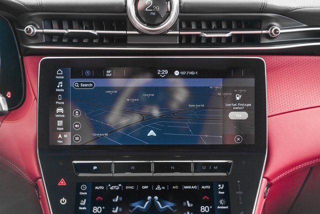 Used 2025 Maserati Grecale Modena image 25