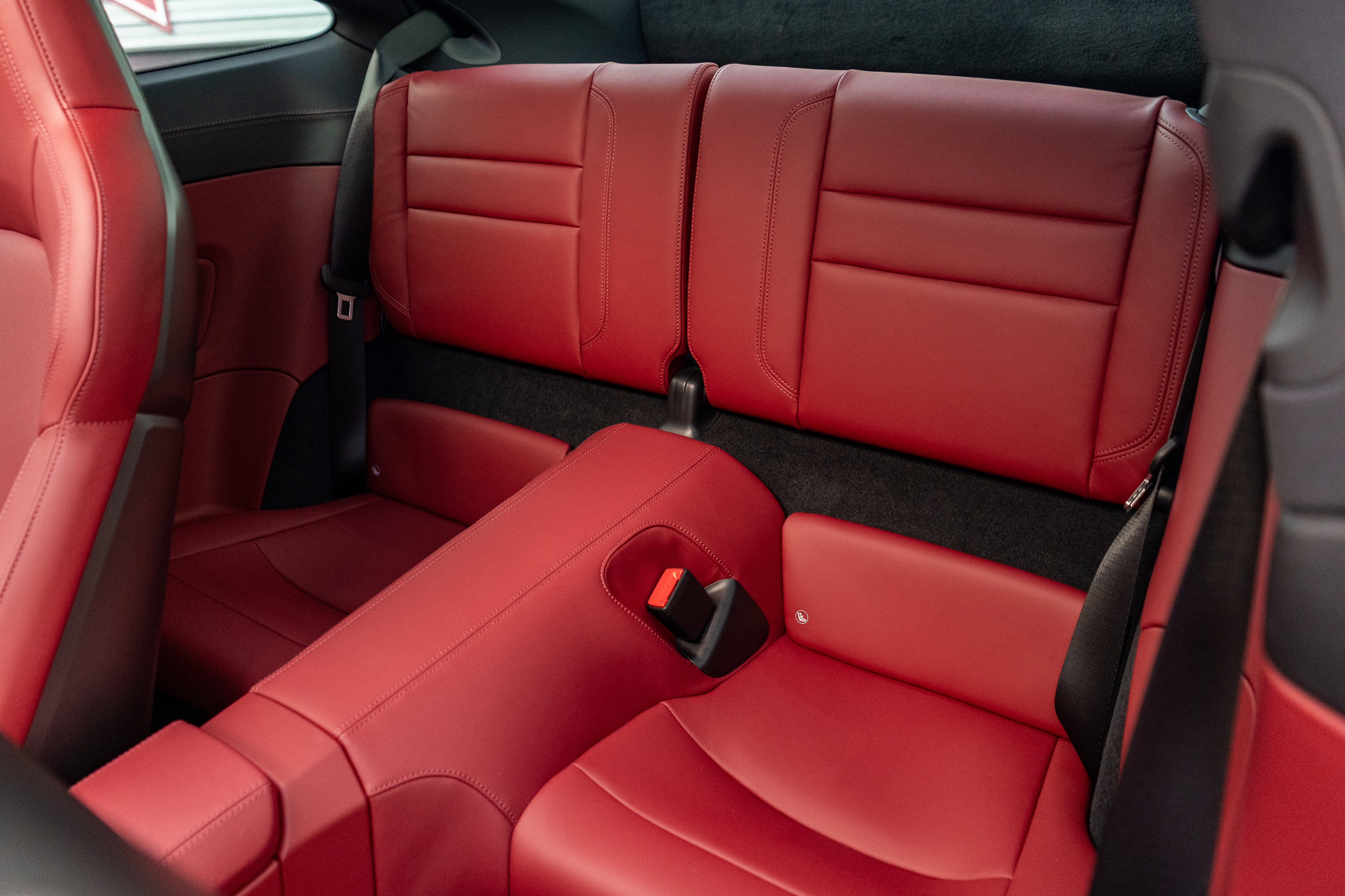 Used 2024 Porsche 911 Carrera 4 GTS image 32