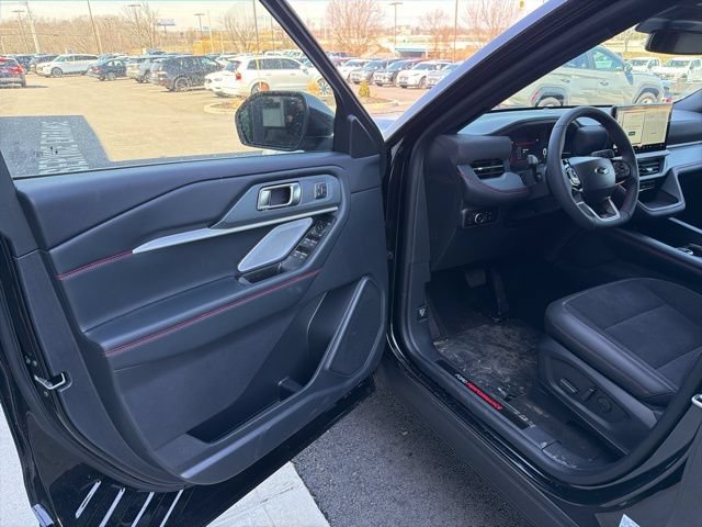New 2026 Ford Explorer ST w/ Sun And Sound Package AWD/4WD image 12