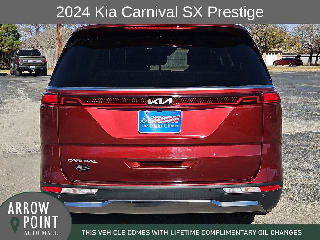 Used 2024 Kia Carnival SX Prestige image 10