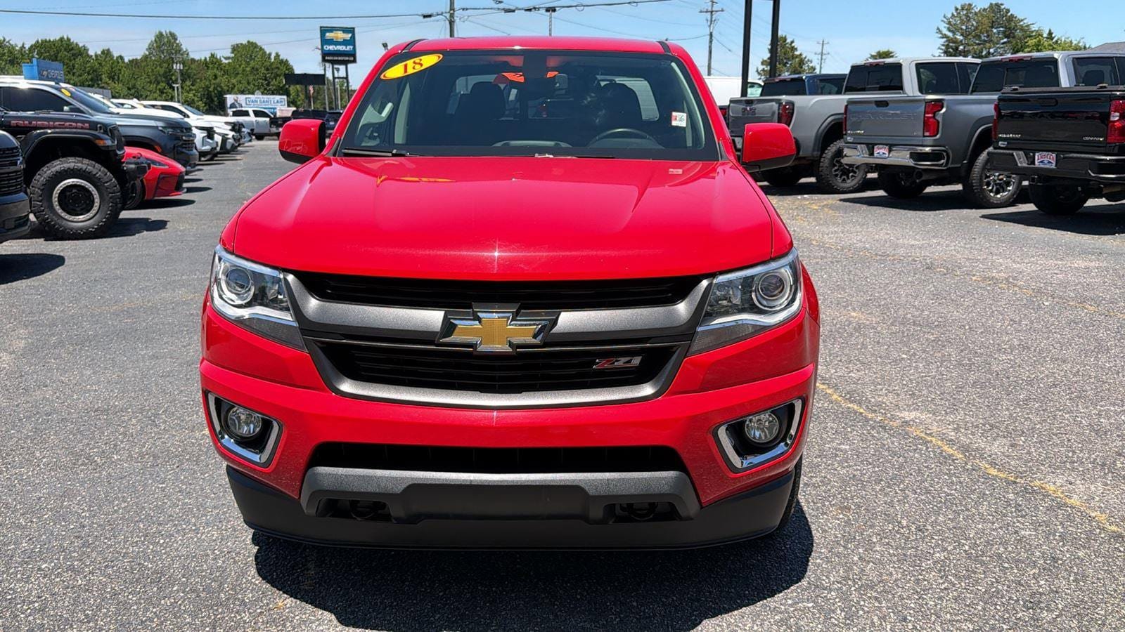 Used 2018 Chevrolet Colorado Z71 RWD image 2