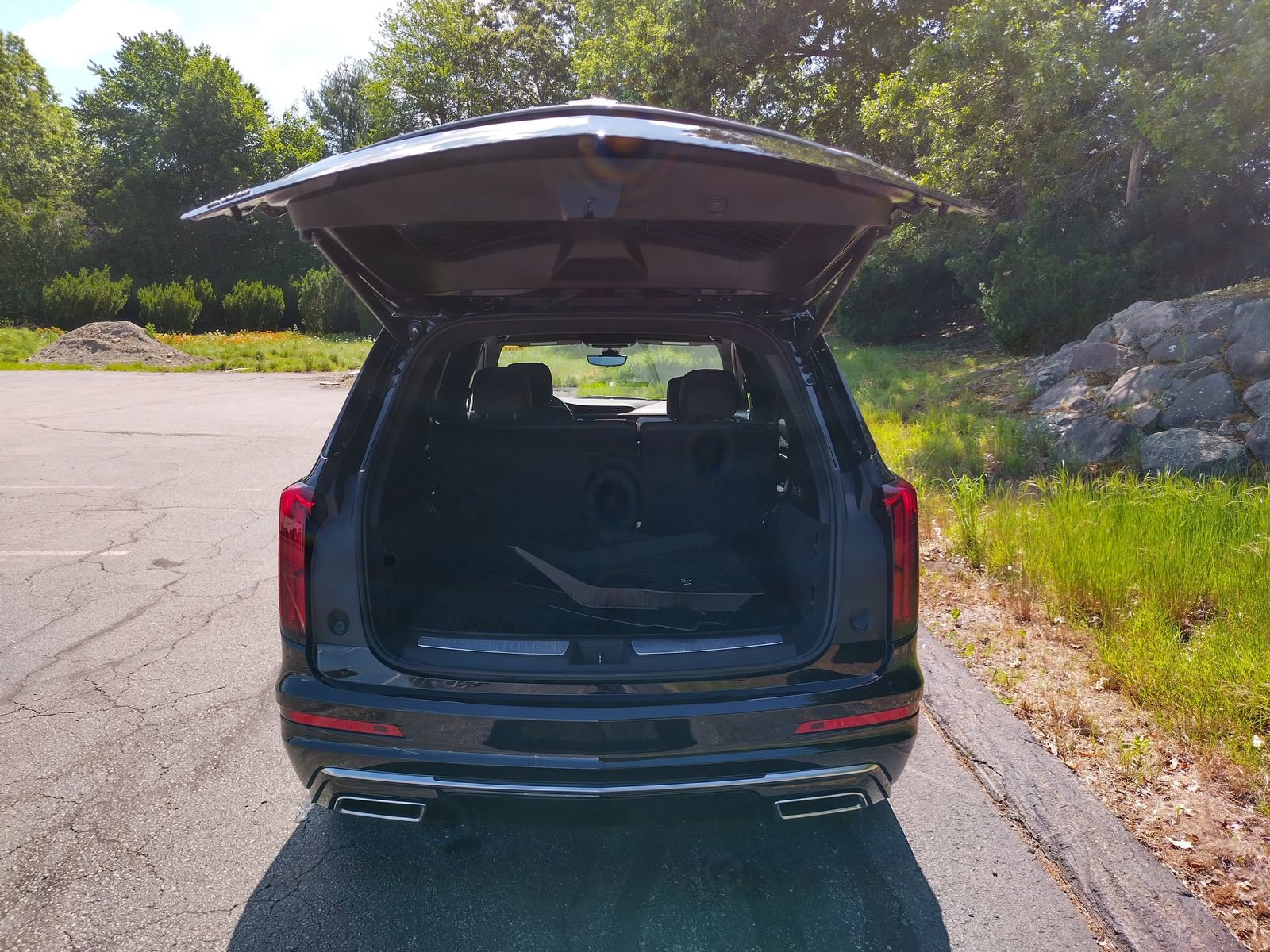 Certified 2025 Cadillac XT6 Premium Luxury w/ Platinum Package image 27