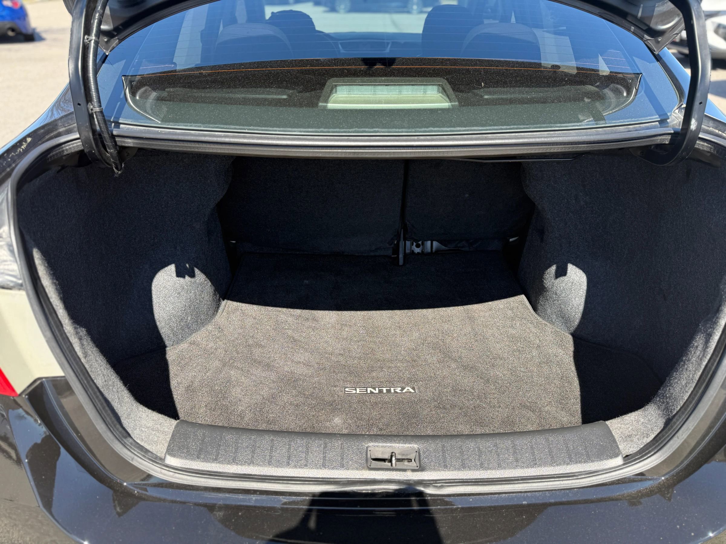 Used 2018 Nissan Sentra S FWD image 10