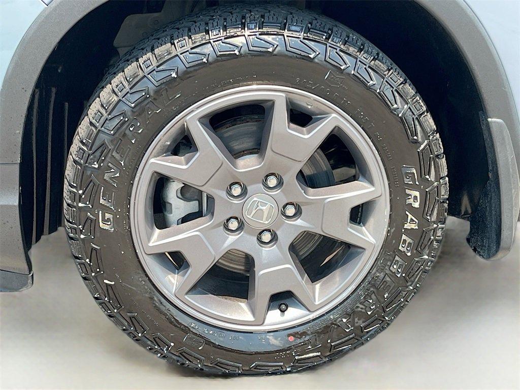 Used 2024 Honda Passport TrailSport image 32