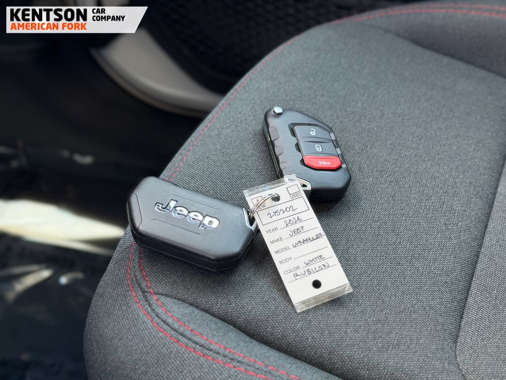 Used 2026 Jeep Wrangler Unlimited Rubicon AWD/4WD image 33