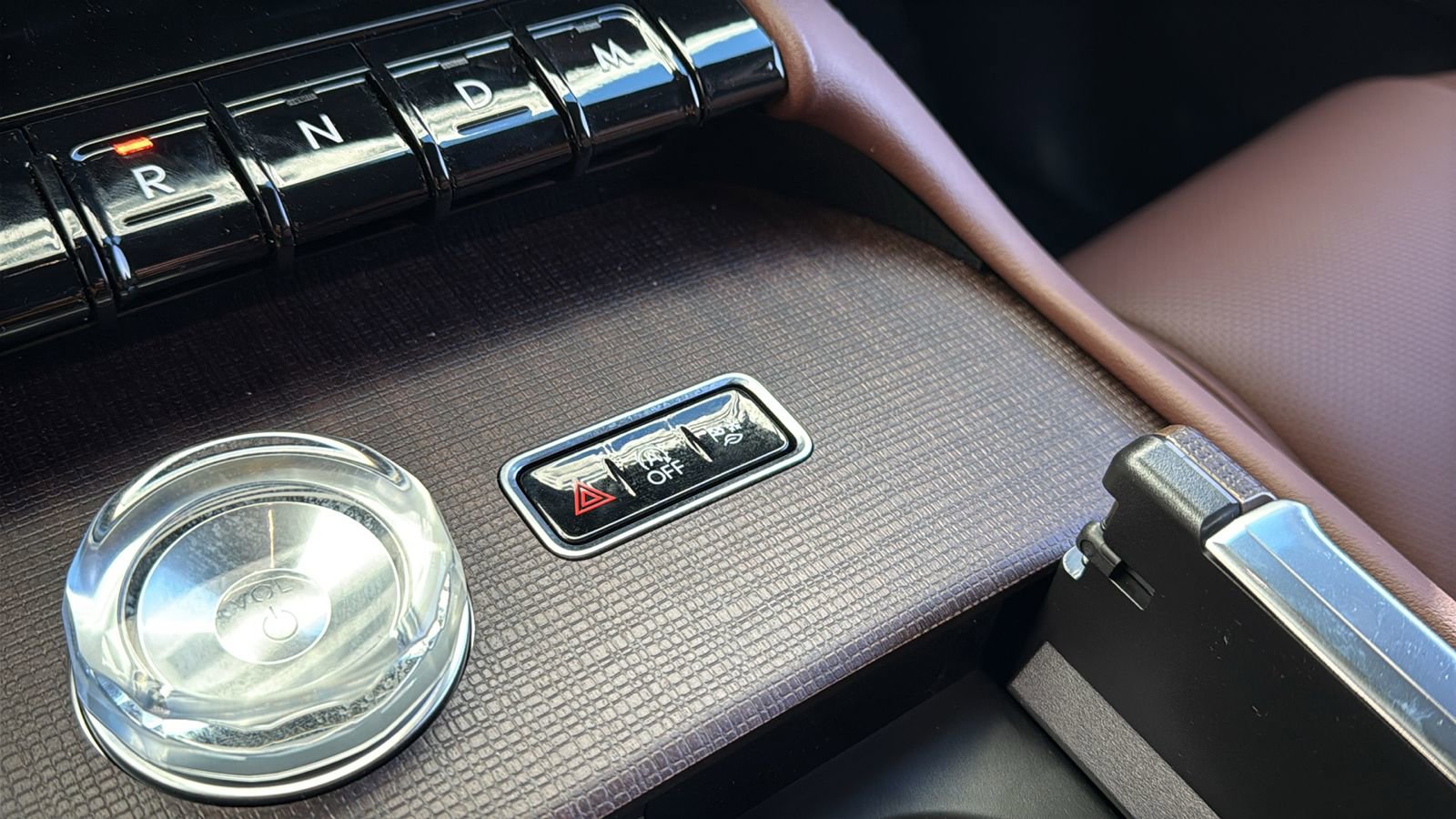 New 2026 Lincoln Navigator Reserve AWD/4WD image 33