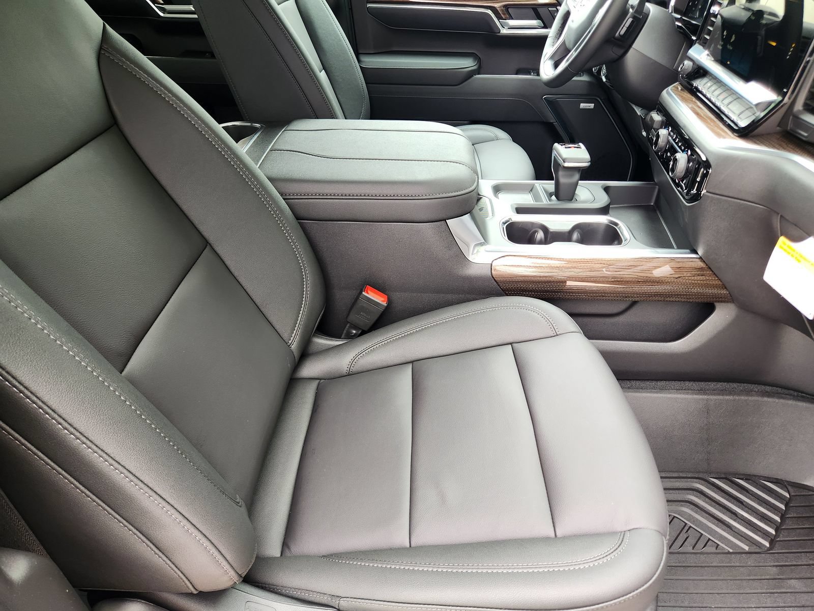 New 2026 Chevrolet Silverado 1500 LT Trail Boss w/ LT Trail Boss Premium Package AWD/4WD image 13