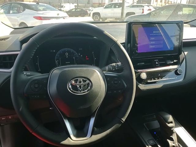 Used 2026 Toyota Corolla Cross LE w/ Black Badges Package (TMS) image 22