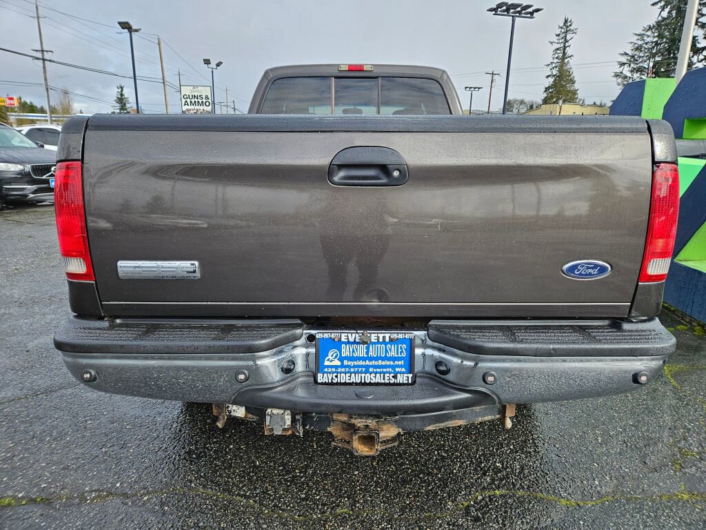 Used 2005 Ford F350 Lariat image 4