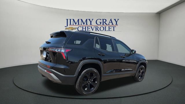 New 2026 Chevrolet Equinox LT w/ Convenience Package II FWD image 5