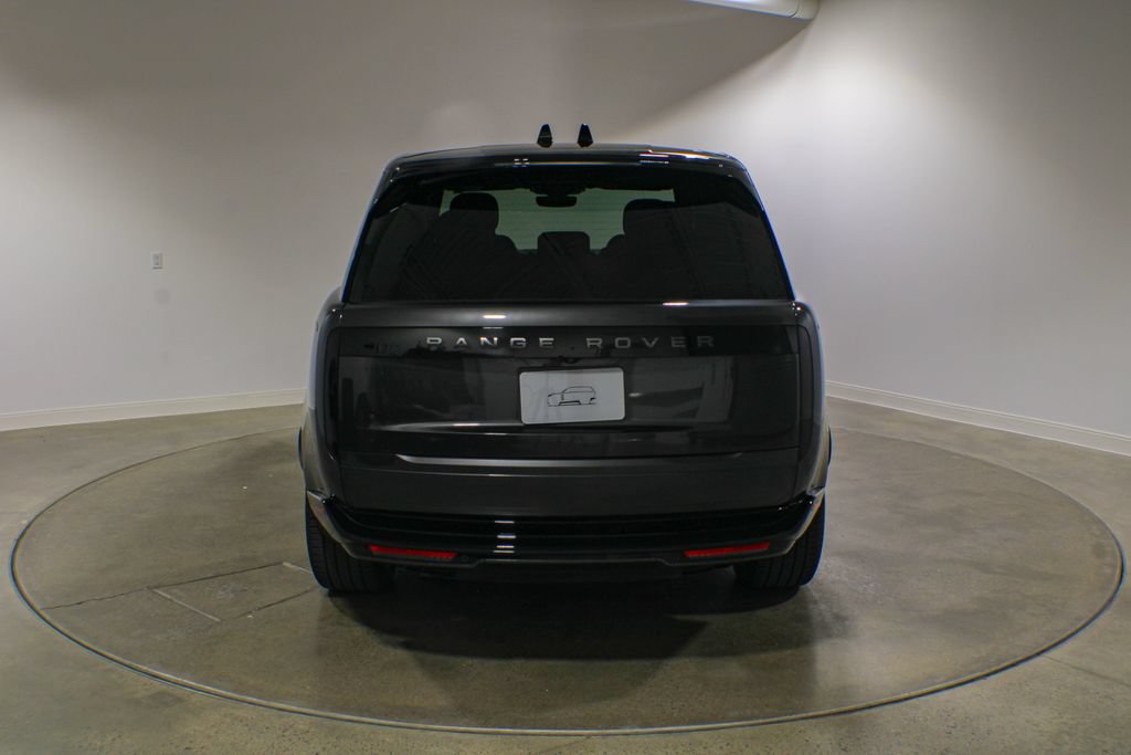 Used 2024 Land Rover Range Rover SE AWD/4WD image 5