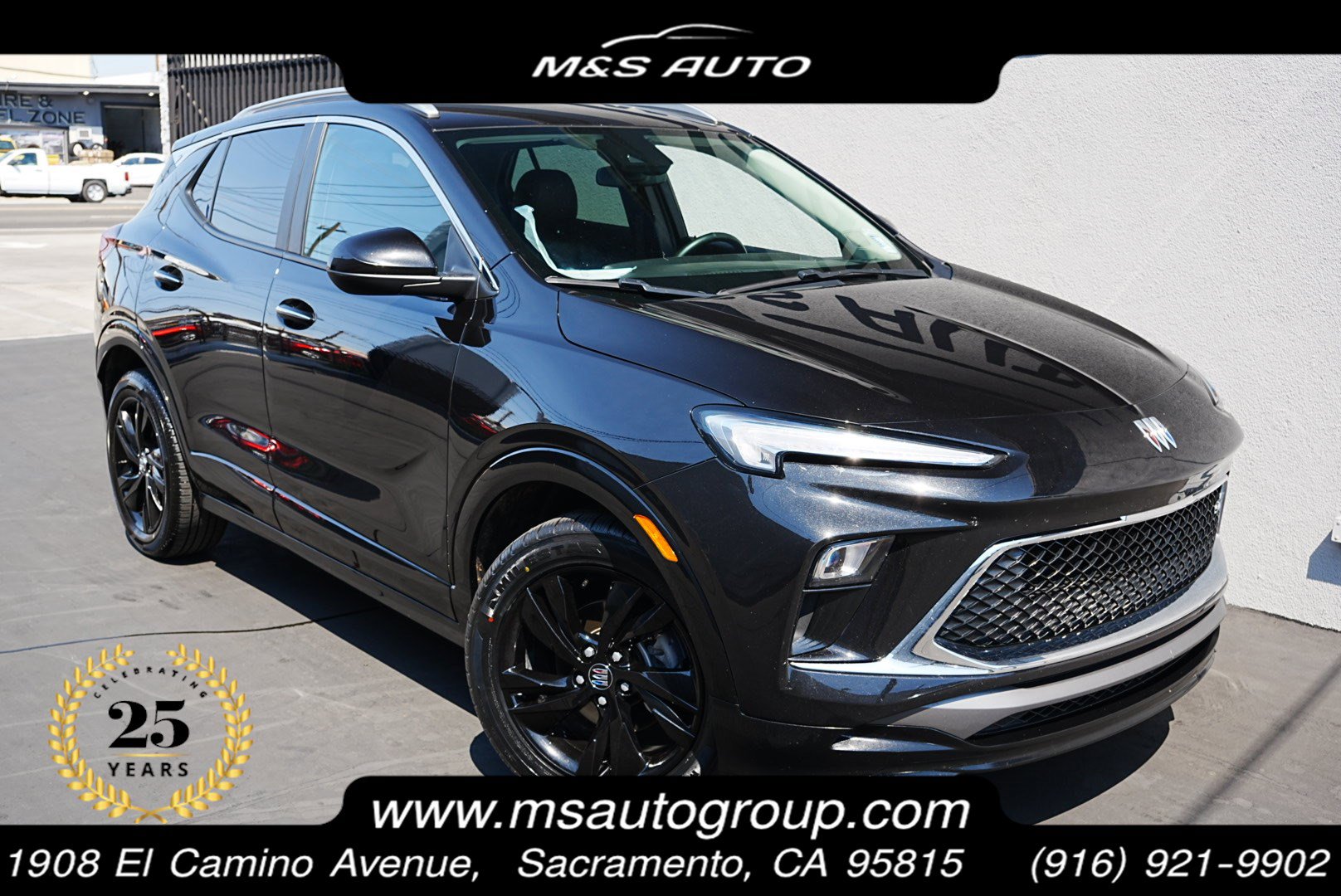 Used 2024 Buick Encore GX Sport Touring w/ Comfort Package image 1