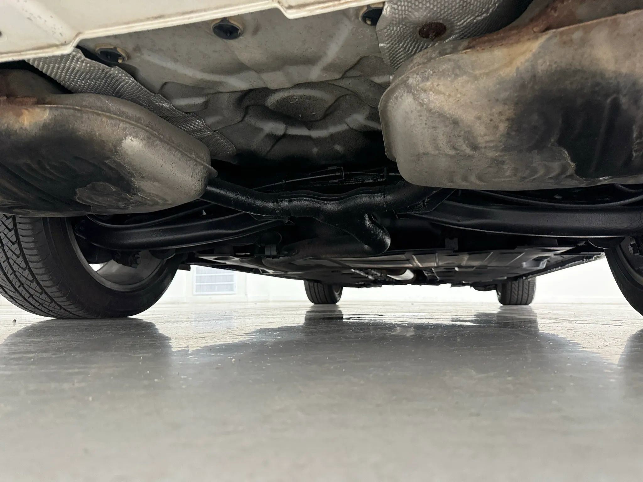 Used 2014 Buick LaCrosse Leather w/ Driver Confidence Package image 27