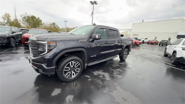 Certified 2023 GMC Sierra 1500 AT4 w/ AT4 Premium Package image 4