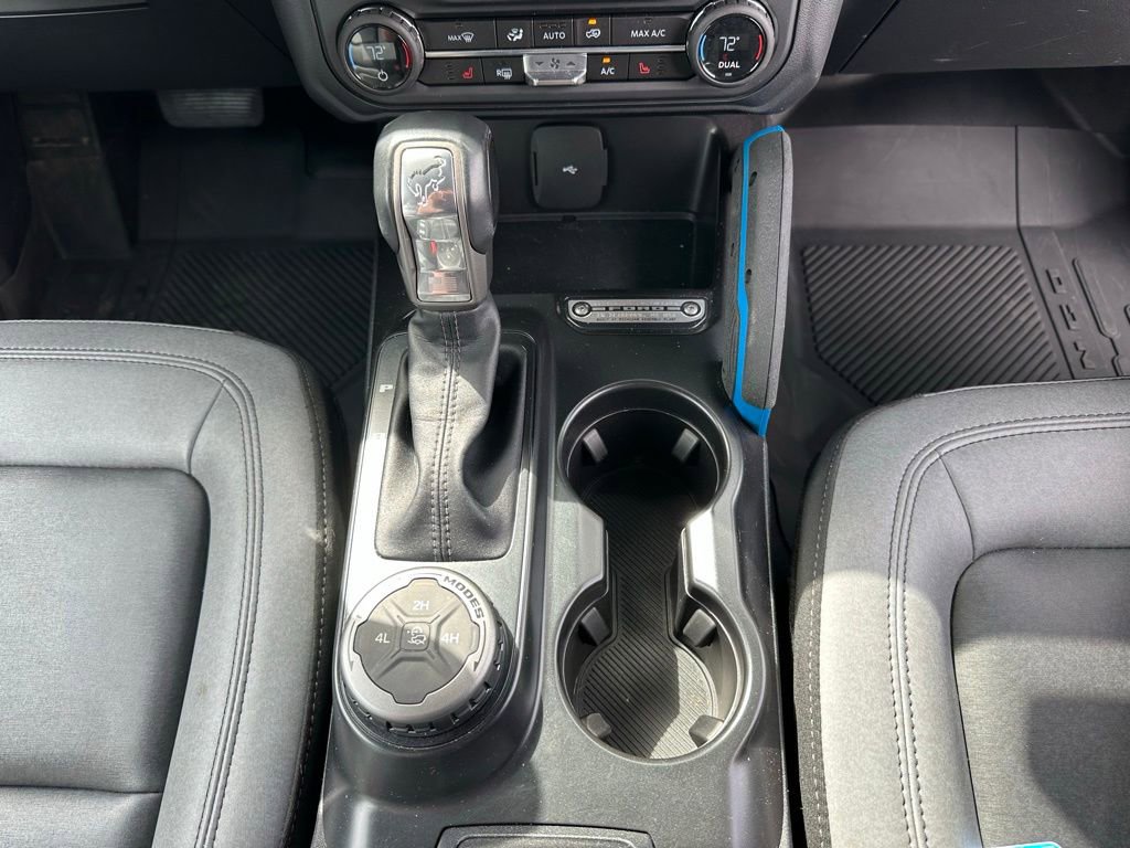Used 2024 Ford Bronco Black Diamond AWD/4WD image 19