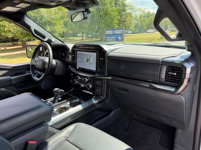 Used 2023 Ford F150 Lariat w/ Equipment Group 502A High image 26