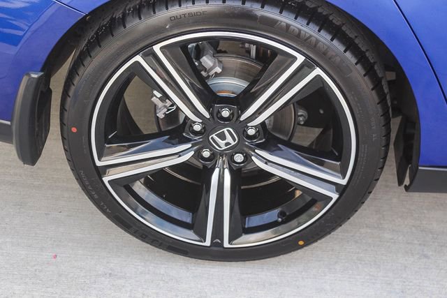 Used 2023 Honda Accord Sport image 13