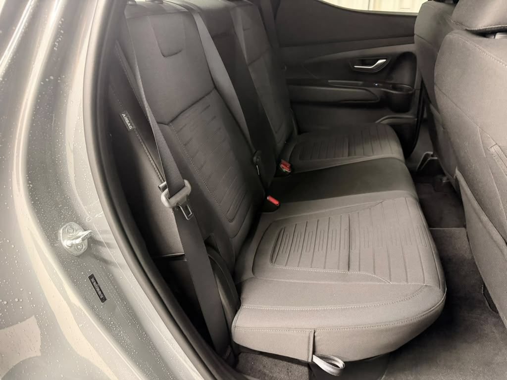 Used 2024 Hyundai Santa Cruz SEL AWD/4WD image 35