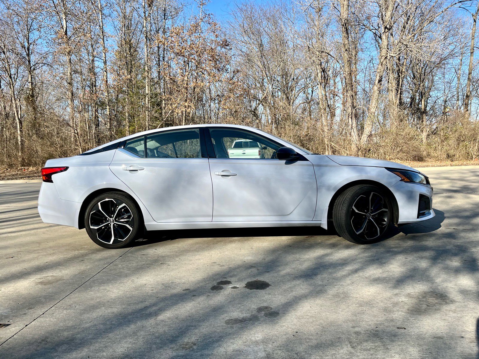 Used 2024 Nissan Altima 2.5 SR image 4