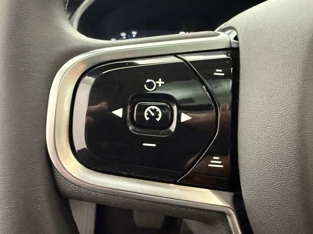 Certified 2024 Volvo XC90 T8 Plus image 17