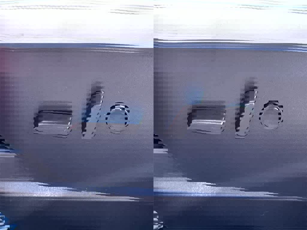 Used 2021 Tesla Model X Performance image 40