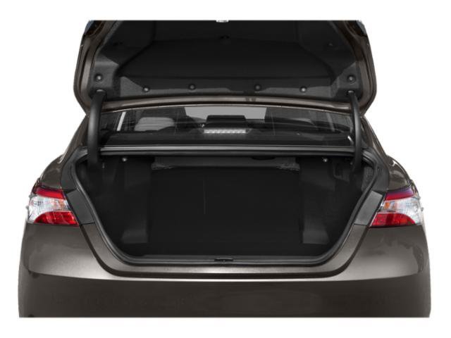 Used 2019 Toyota Camry LE FWD image 11