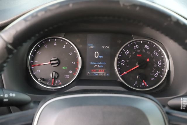 Used 2019 Toyota RAV4 XLE Premium w/ Cold Weather Package AWD/4WD image 26
