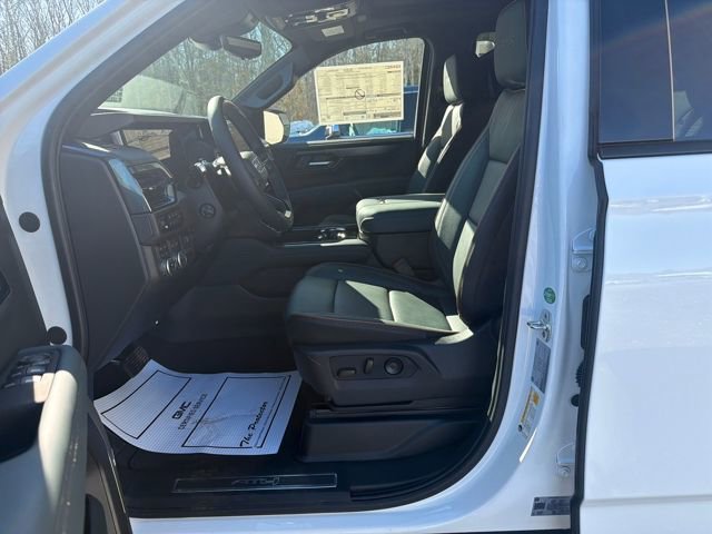 New 2026 GMC Yukon AT4 w/ AT4 Premium Plus Package image 13