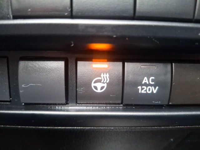 Used 2023 Toyota Tundra Platinum image 26