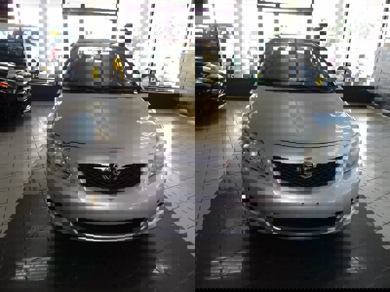 Used 2010 Toyota Corolla image 3