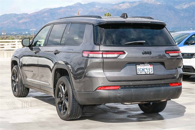 Used 2023 Jeep Grand Cherokee L Laredo image 10