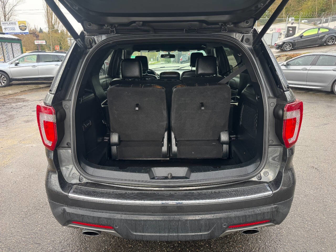 Used 2018 Ford Explorer Limited image 6
