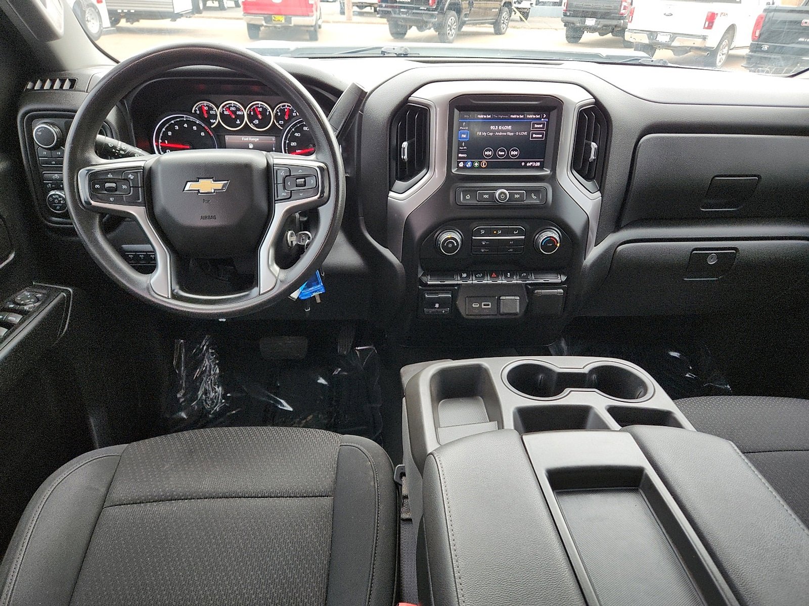 Used 2021 Chevrolet Silverado 2500 Custom w/ Custom Value Package image 11