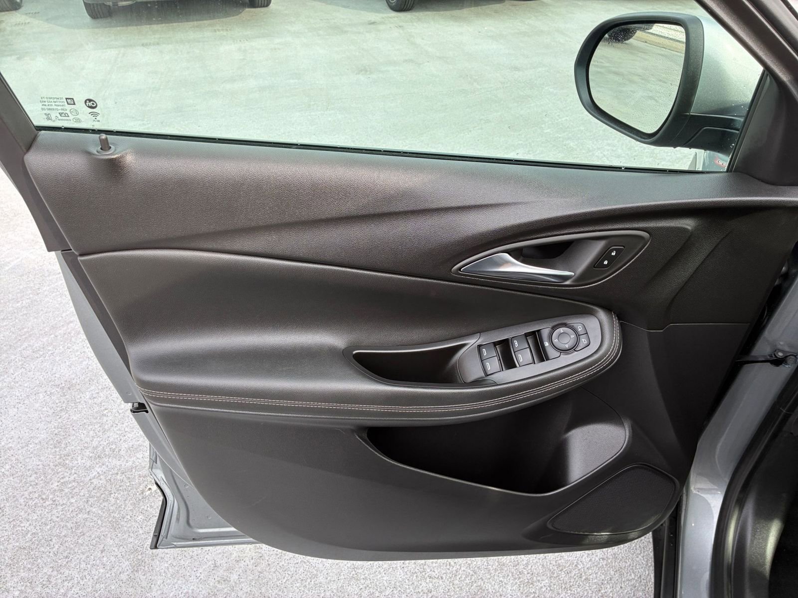 Used 2025 Buick Encore GX Preferred image 20