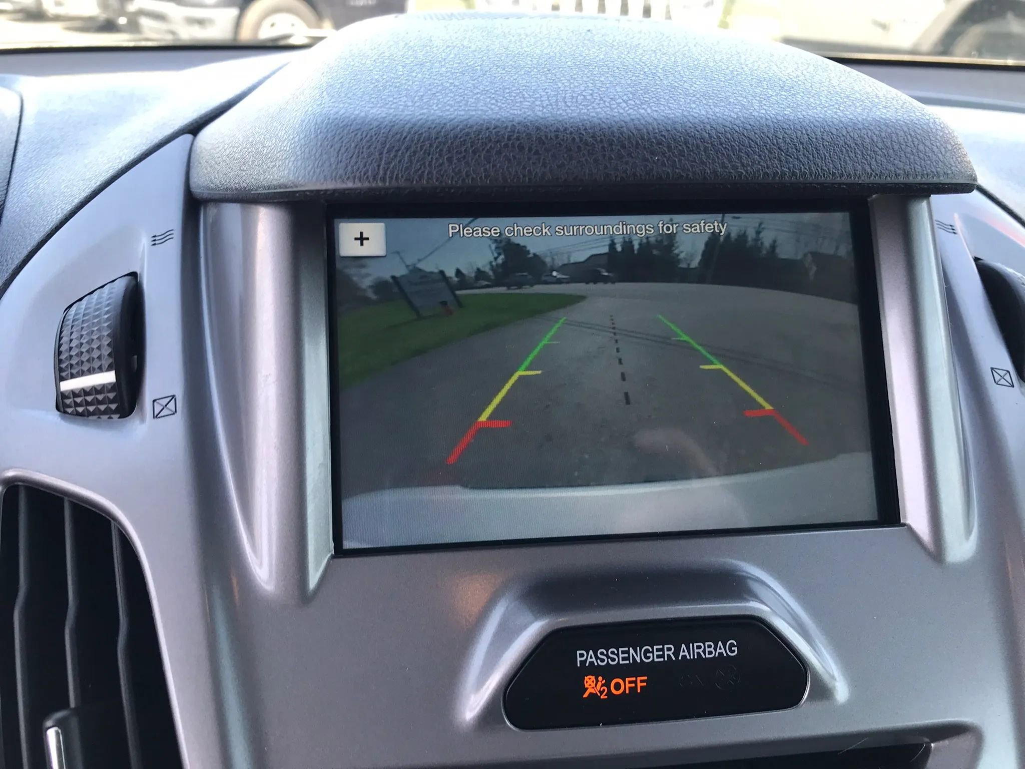 Used 2018 Ford Transit Connect XLT image 21