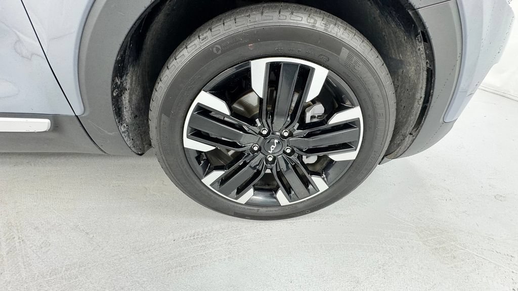 Used 2024 Kia Telluride SX Prestige AWD/4WD image 9