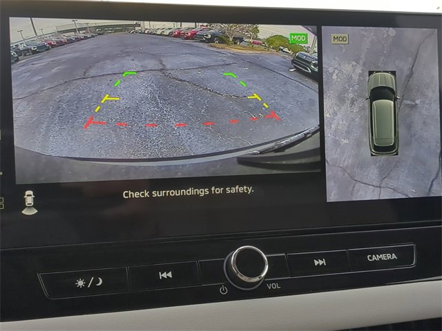 New 2025 Mitsubishi Outlander AWD image 27