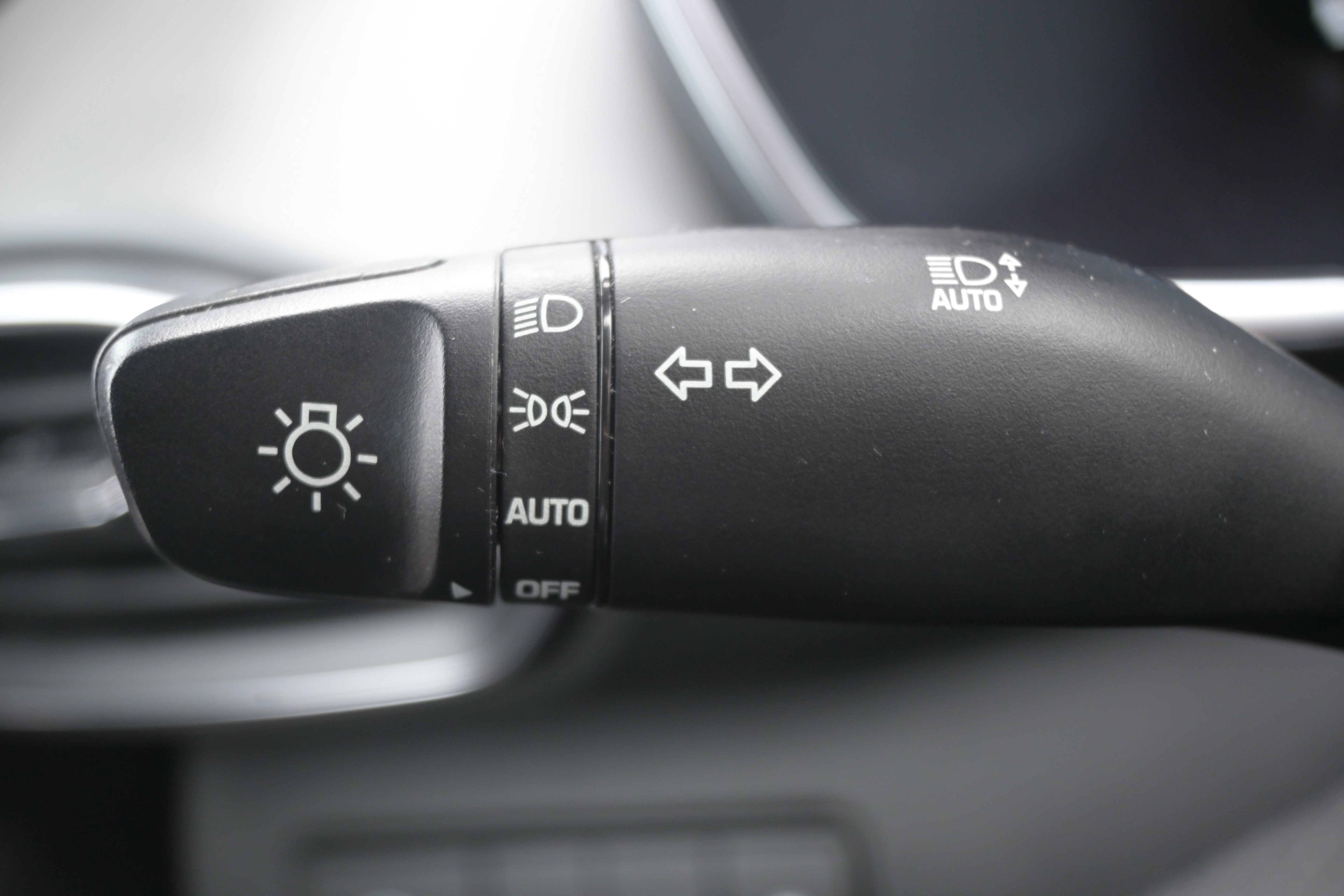 Used 2022 Hyundai Santa Fe SEL w/ Convenience + Premium Package image 29