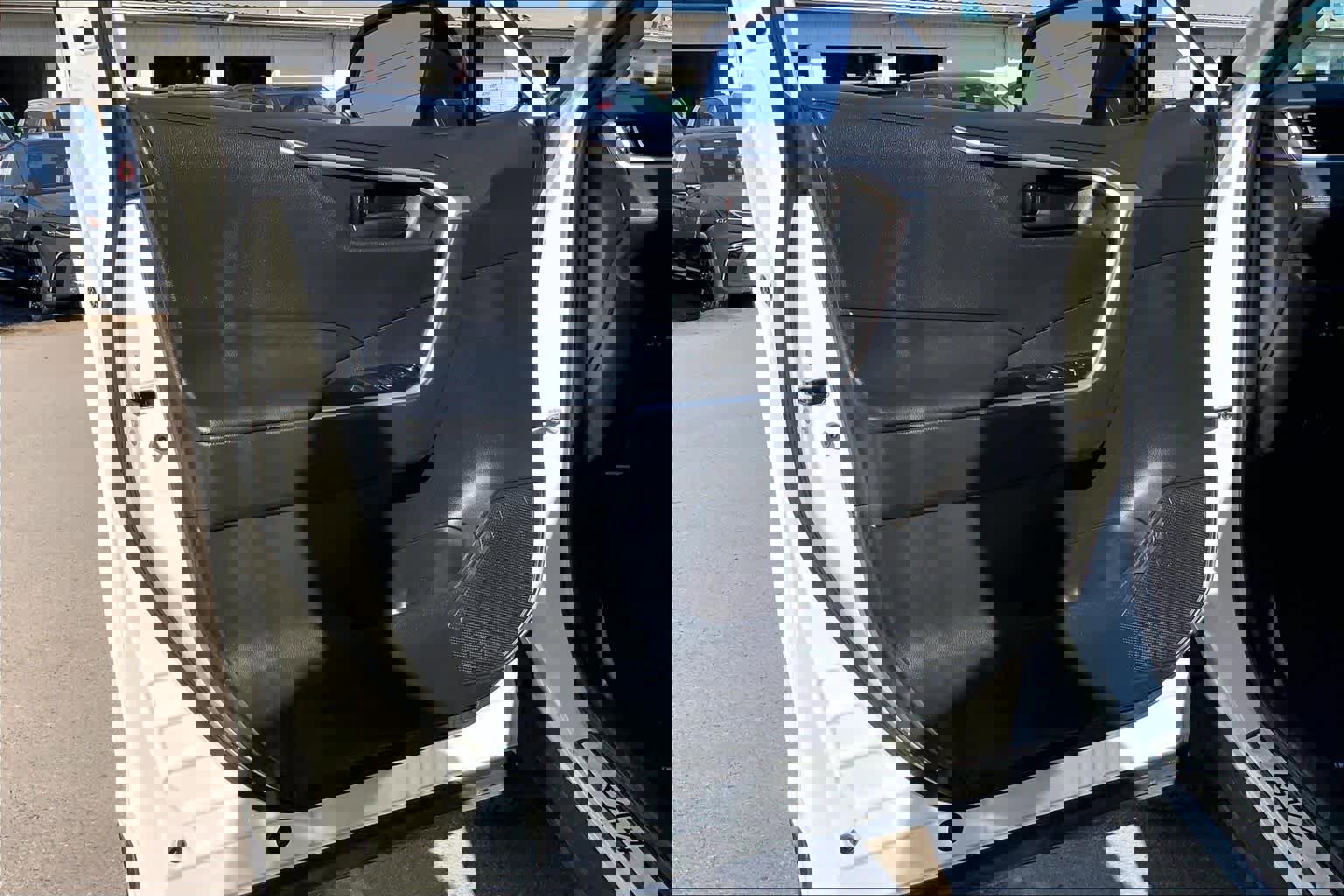 Used 2024 Toyota RAV4 LE image 20