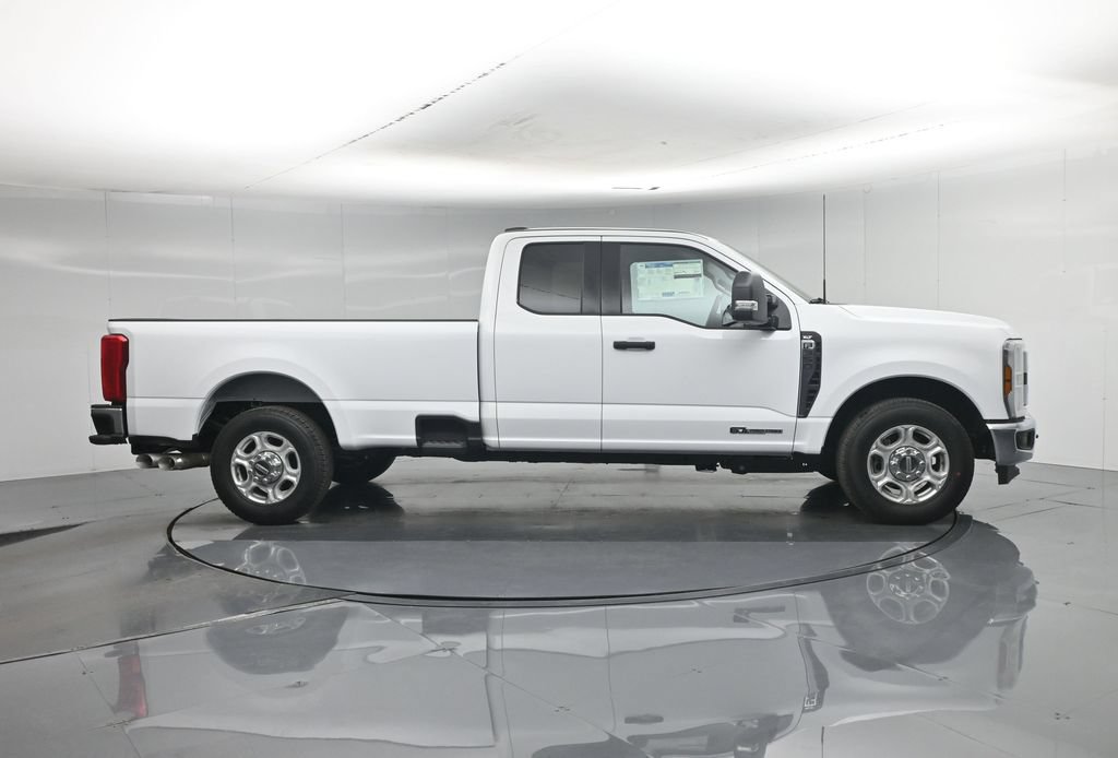 New 2026 Ford F350 XLT RWD image 25