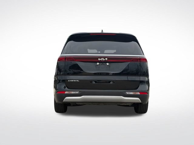 Used 2023 Kia Carnival LX FWD image 30