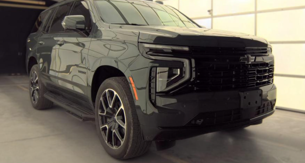 Used 2025 Chevrolet Tahoe RST w/ Comfort Package RWD image 4