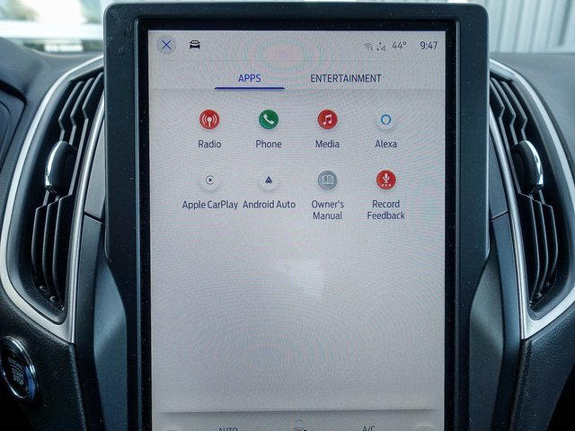 Used 2024 Ford Edge SEL w/ Convenience Package image 16